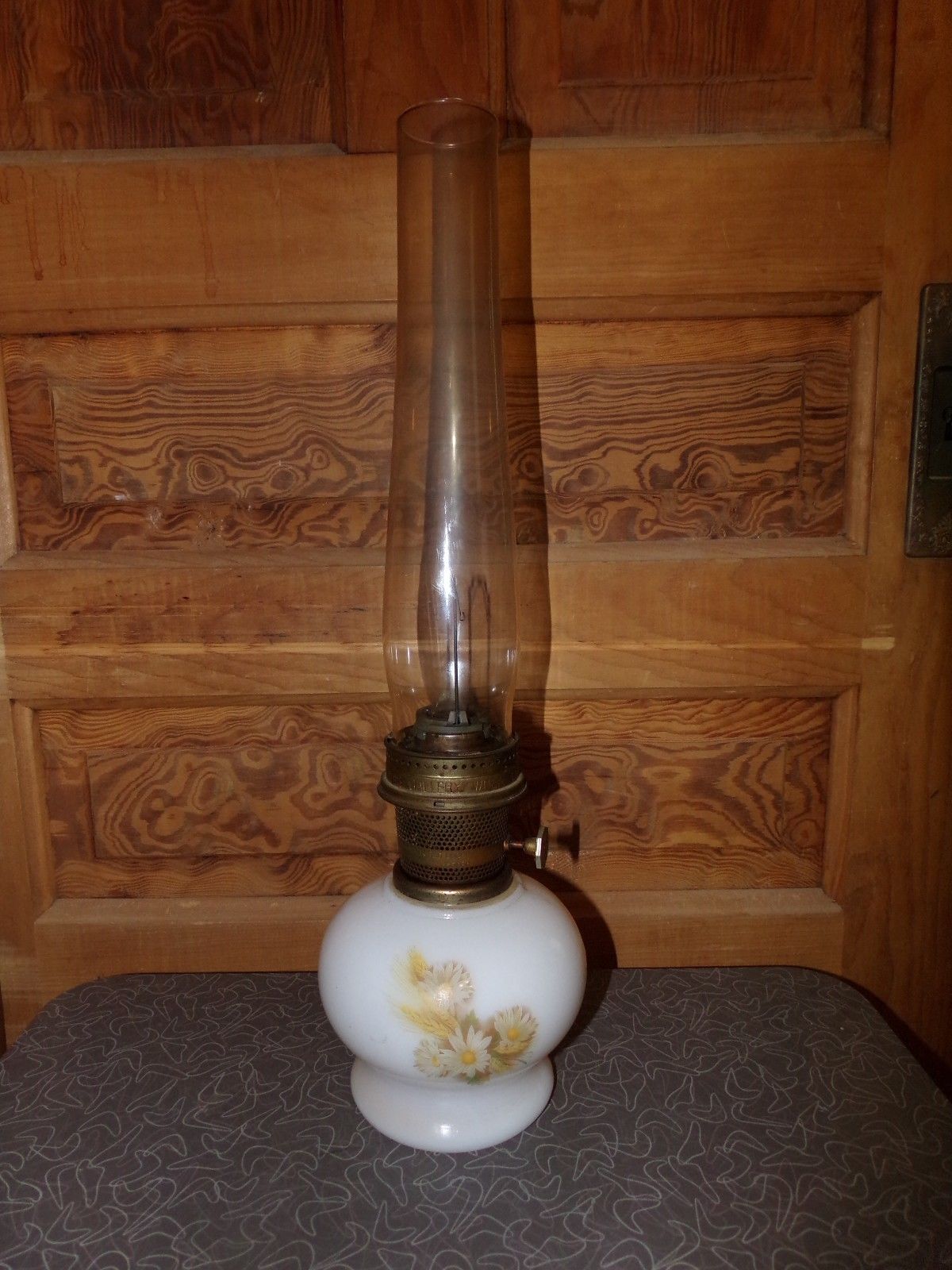 How old are antique Aladdin oil lamps?