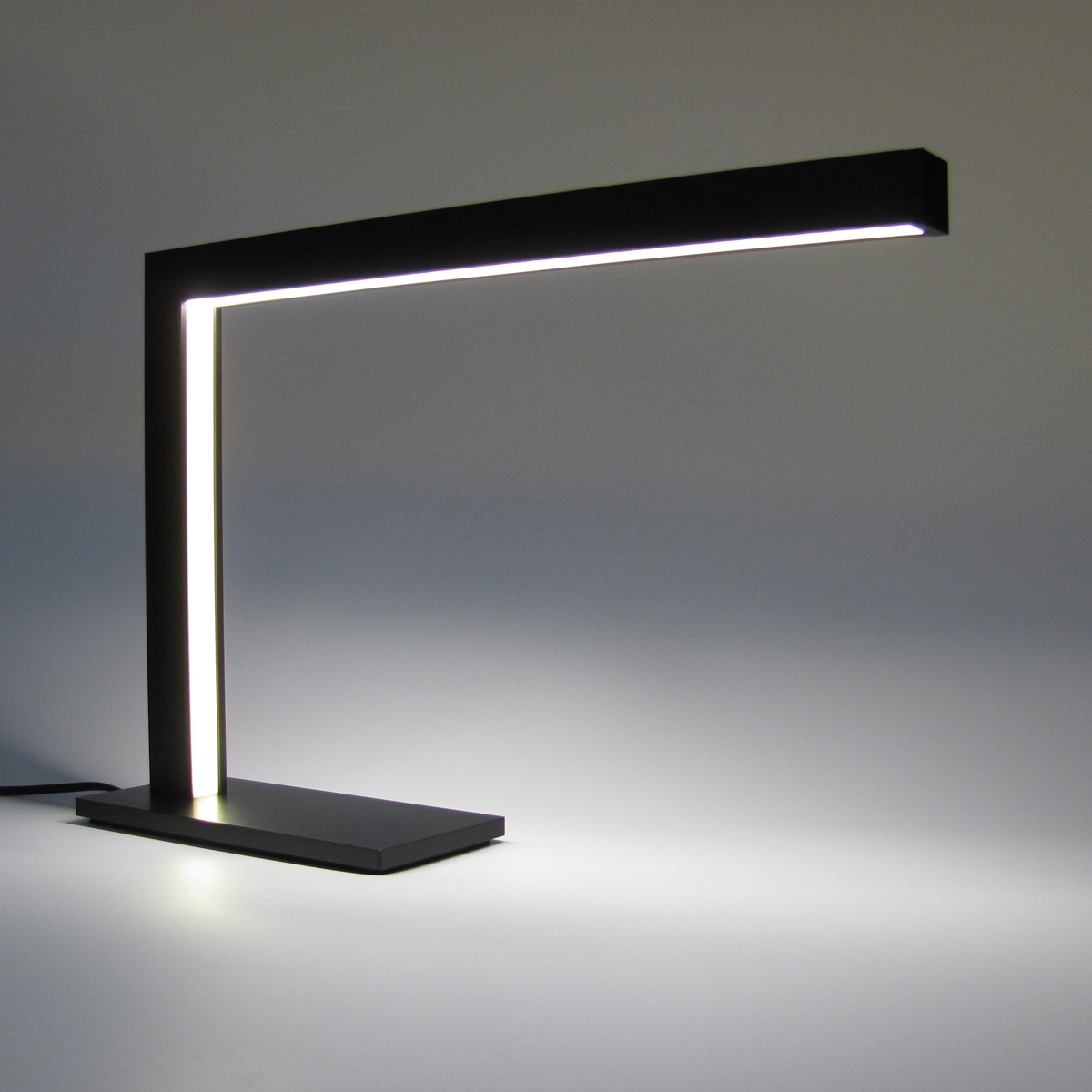 Led desk lamps - making you protected from stress and strain | Warisan