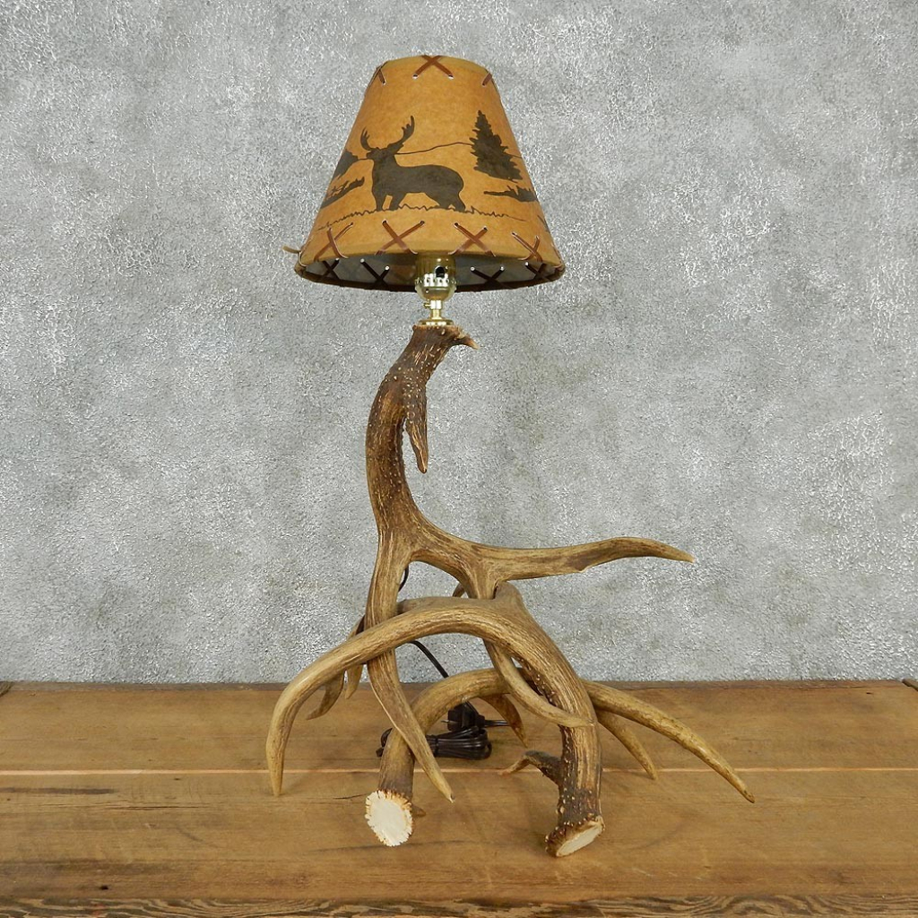 Deer antler lamps - 10 tips fot buying | Warisan Lighting
