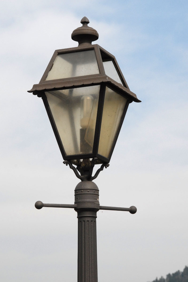 10 benefits of Gas street lamps Warisan Lighting