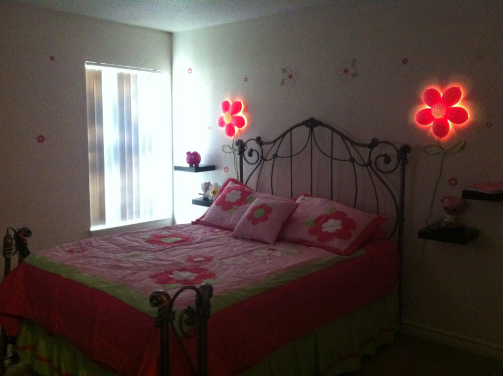 Ikea wall flower light are the best lights for customization Warisan
