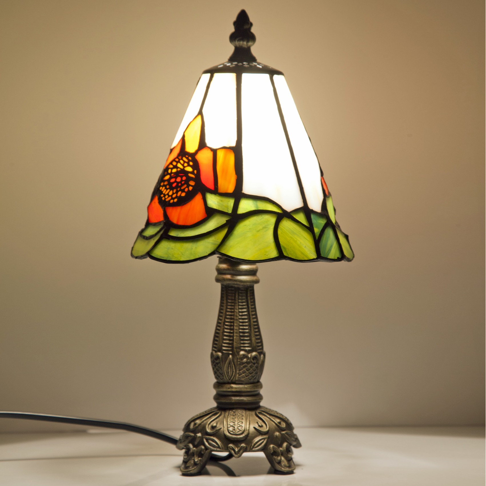 Make Romantic Atmosphere with Small Table Lamp Warisan Lighting