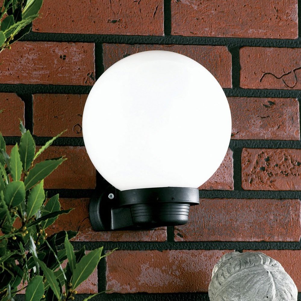 Globe outdoor lights provides an aesthetic look to the home Warisan