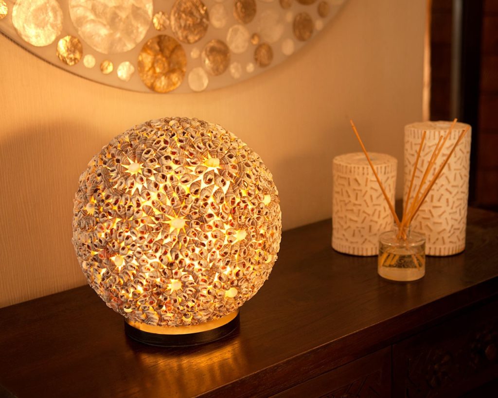 The Unique Touch of Ball Lamps Warisan Lighting