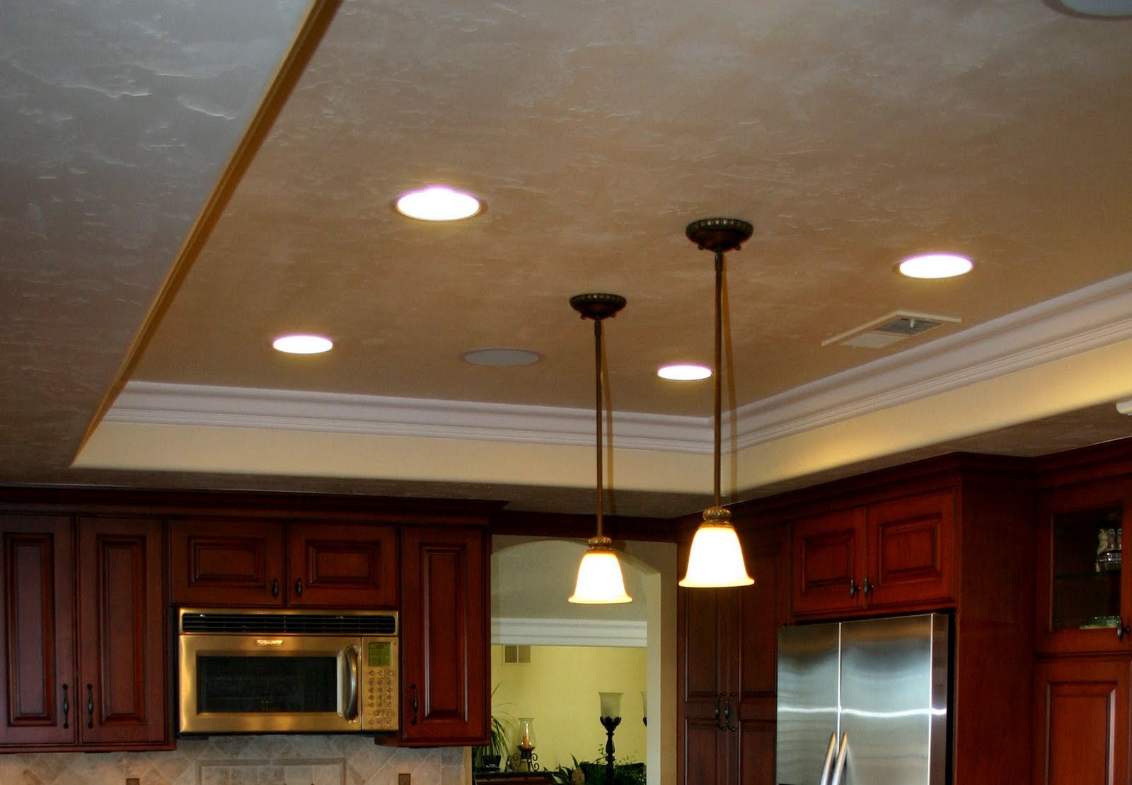 kitchen ceiling canned light