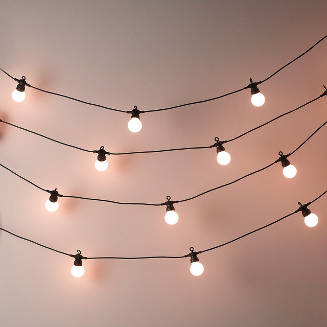 Amazing Ways to Brighten Up Your Home with Fairy Lights on ...