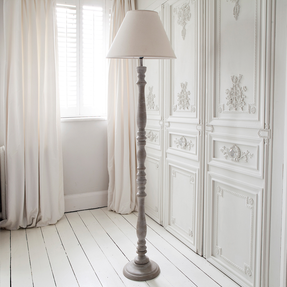 10 Perfect Places To Use Shabby Chic Floor Lamps In A Home Warisan Lighting