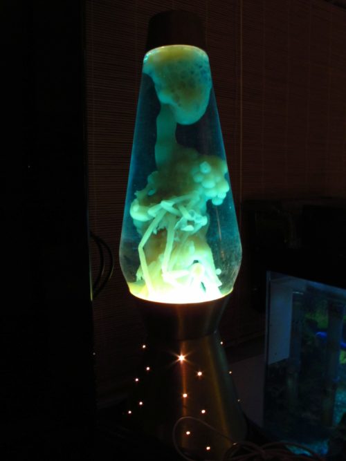 alien-lava-lamp-photo-7