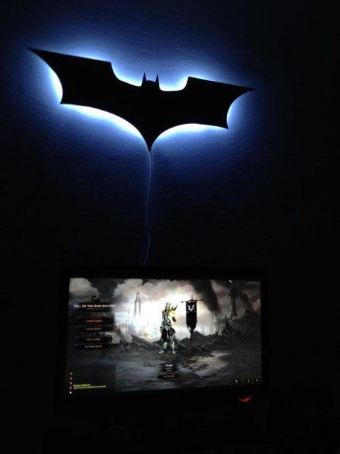 batman-wall-light-photo-8