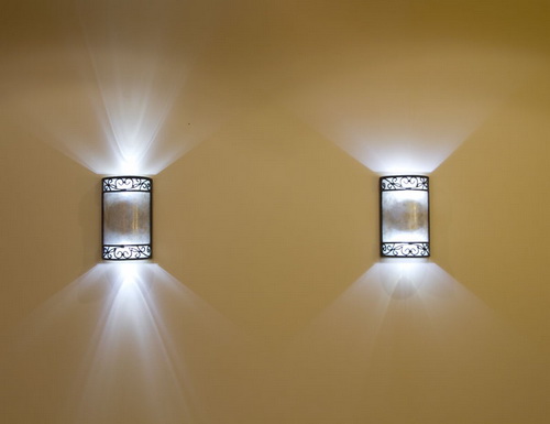 Battery-operated-wall-lights-photo-6