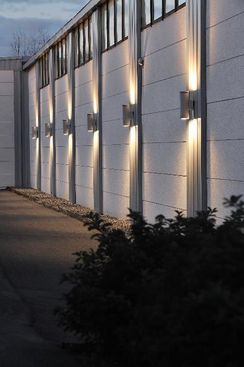 10 Tips To Choose Boundary Wall Lights