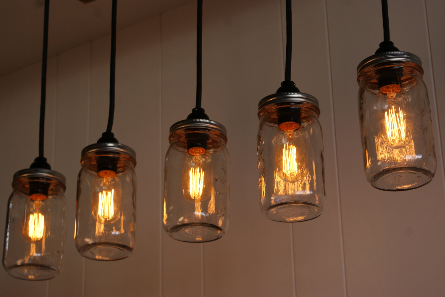 Edison lamps - give your room an undeniable aesthetic appeal! | Warisan