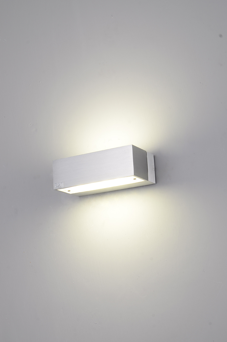 modern-wall-light-fixtures-photo-9