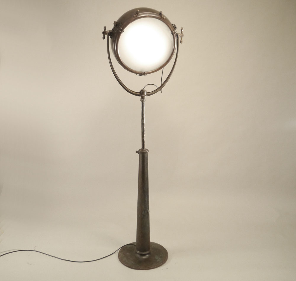 Finding 10 best Spotlight floor lamps - Warisan Lighting