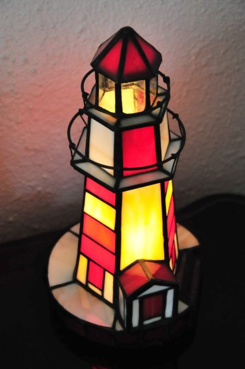 stained-glass-lighthouse-lamp-photo-4
