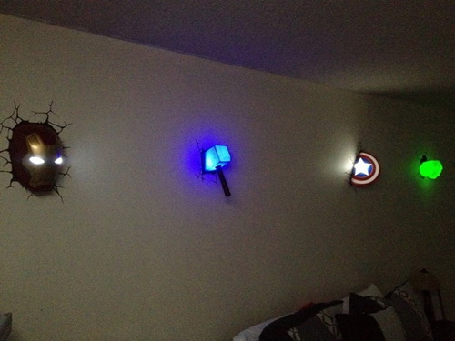 The-avengers-wall-lights-photo-2