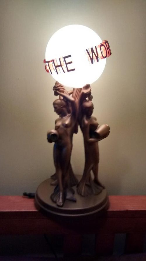 the-world-is-yours-lamp-photo-10