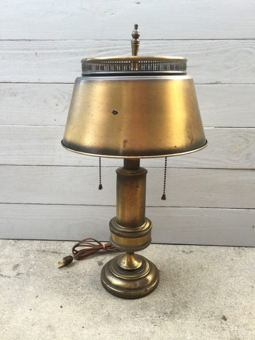 vintage-underwriters-laboratories-portable-lamp-photo-4