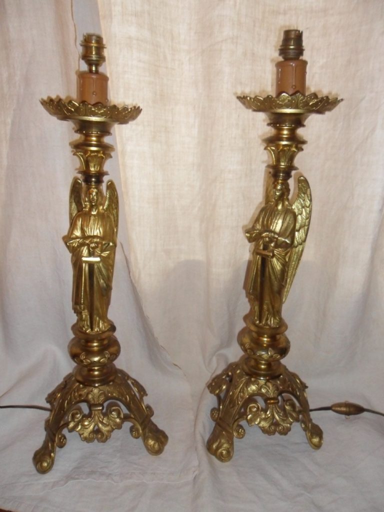 Try all benefits of Angel lamps Warisan Lighting