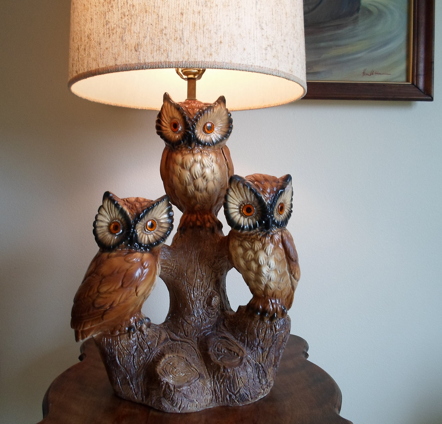 Make Your Bedroom Look Romantic With Antique Owl Lamp