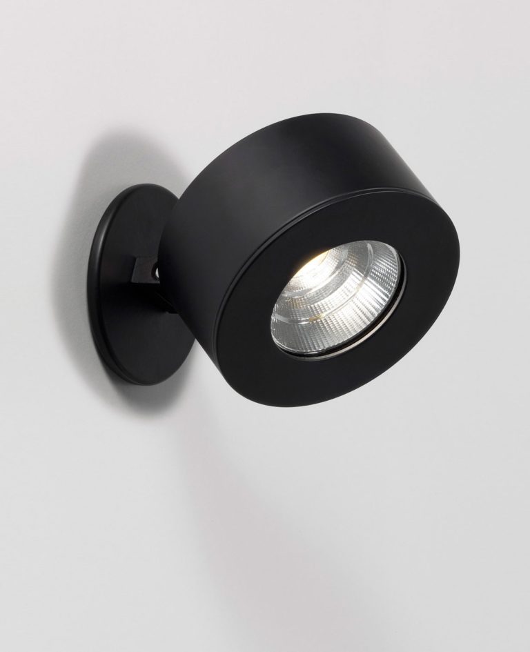 10 reasons to install Ceiling mounted spot light