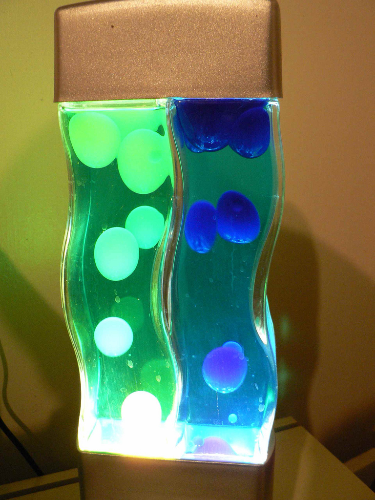 Cool lava lamps - 25 ways to make your room Brighter, Shiner and ...