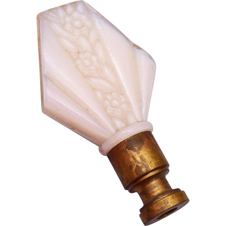 25 methods to Beautify your lamps with Glass lamp finials Warisan