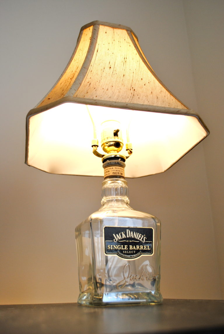 Discovering how to make a Jack Daniels lamp Warisan Lighting