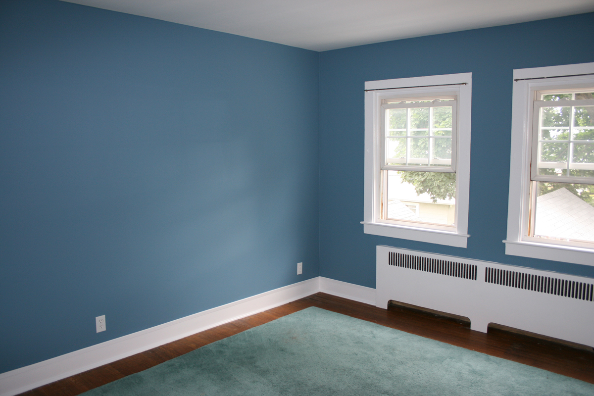 light blue wall paint living room