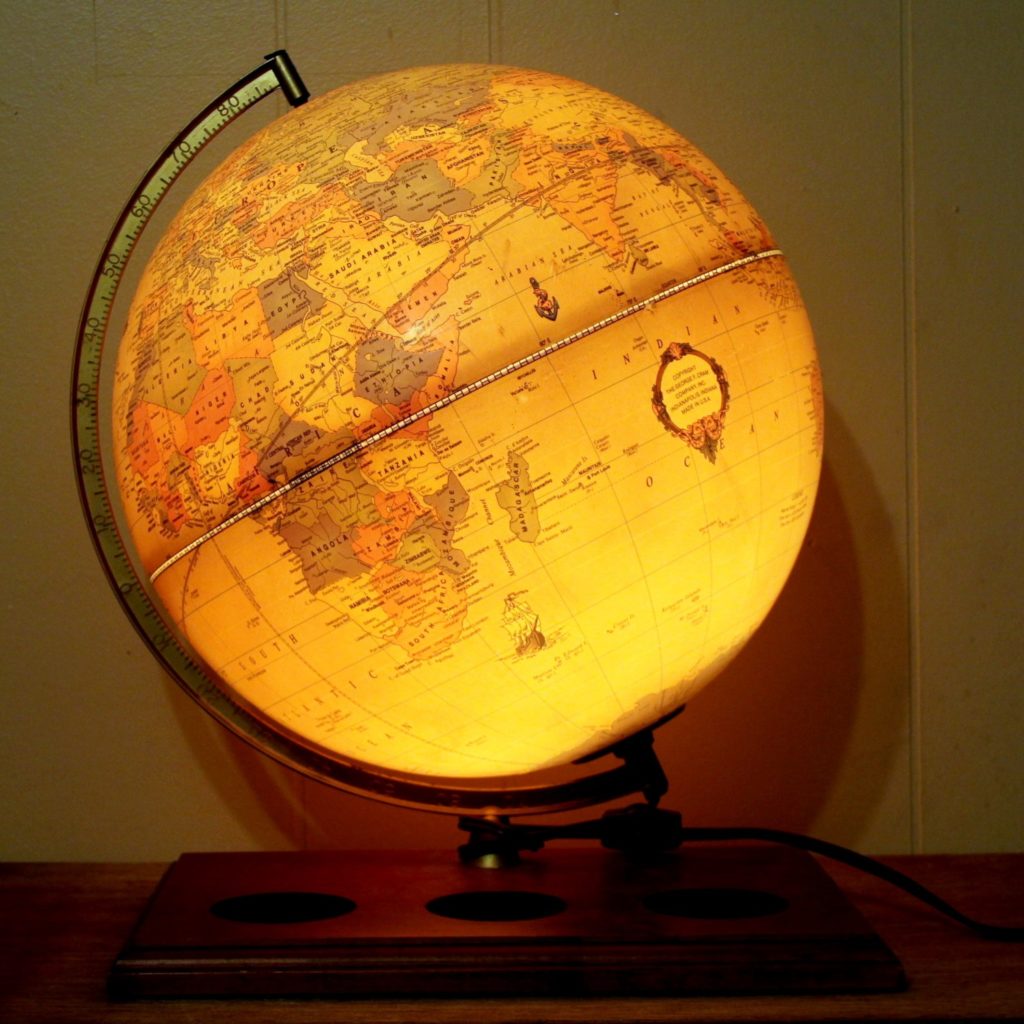 TOP 10 Light up globe lamp 2023 Warisan Lighting