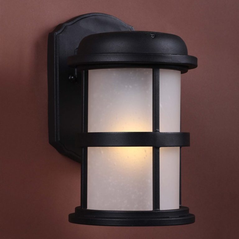 10 benefits of Outdoor wall solar lights - Warisan Lighting