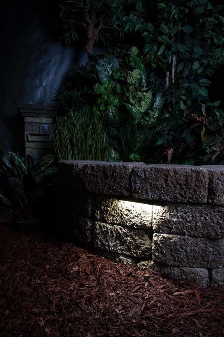 10 Steps For Choosing Retaining wall lights Warisan Lighting