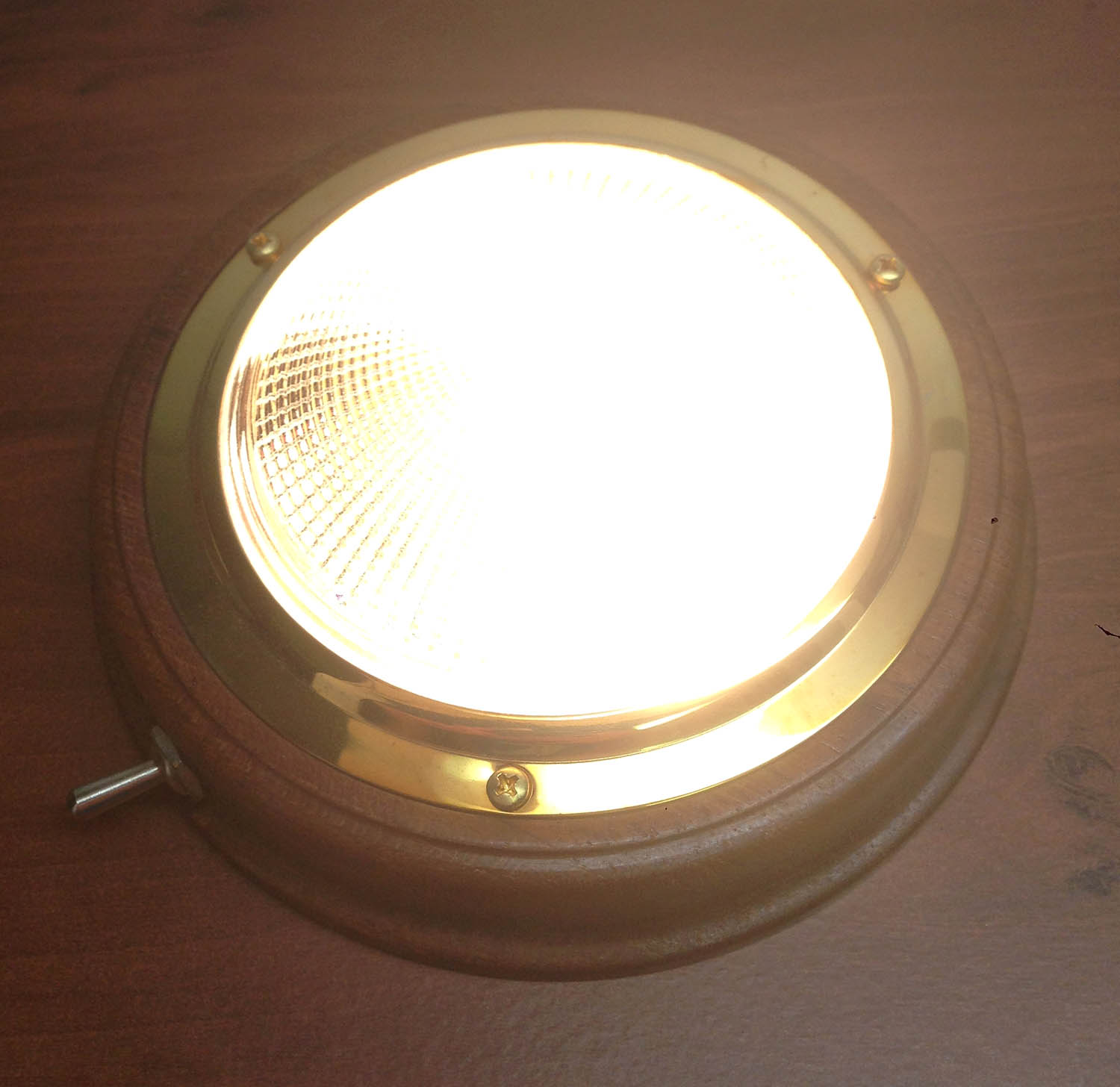 10 Guarantees & Tips for Selecting the Best RV Ceiling Lights