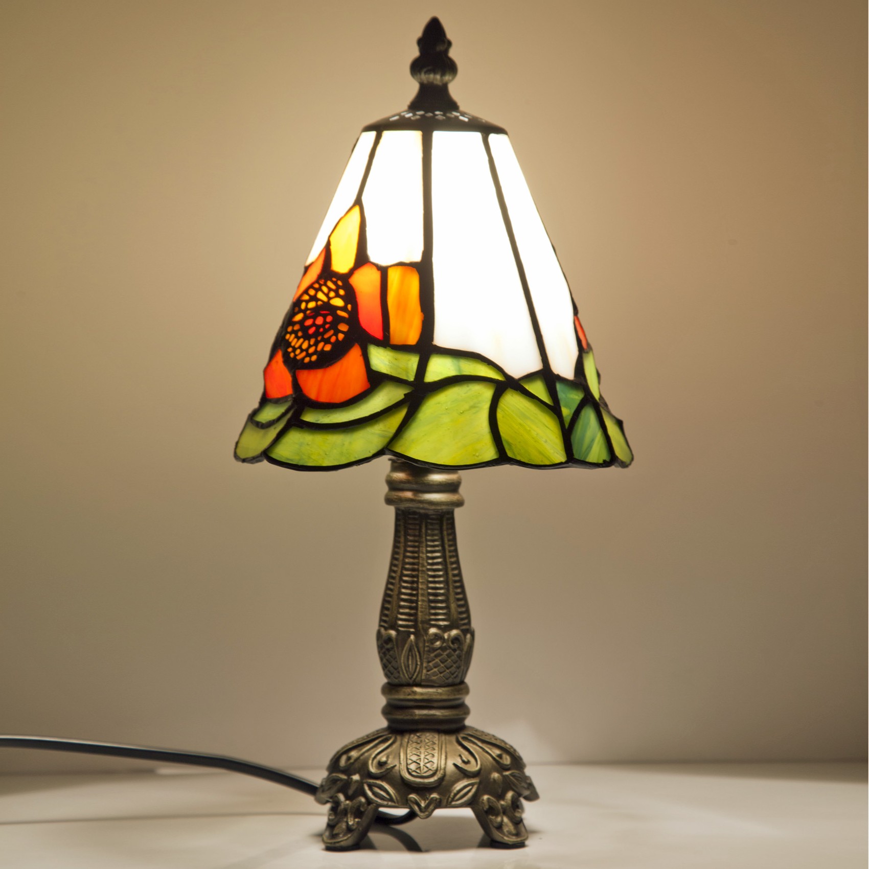 Make Romantic Atmosphere With Small Table Lamp Warisan Lighting