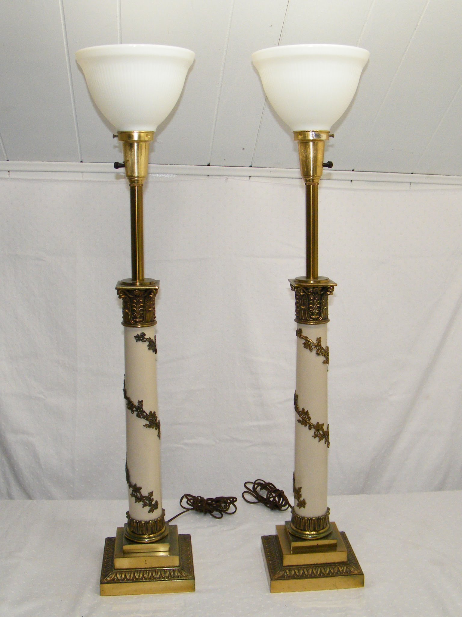 Stiffel lamps vintage - 10 representatives of a wonderful neoclassical 