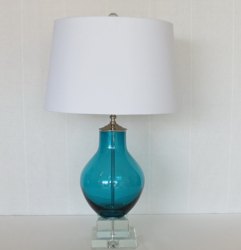 Teal glass lamp - creation of harmony within the room - Warisan Lighting