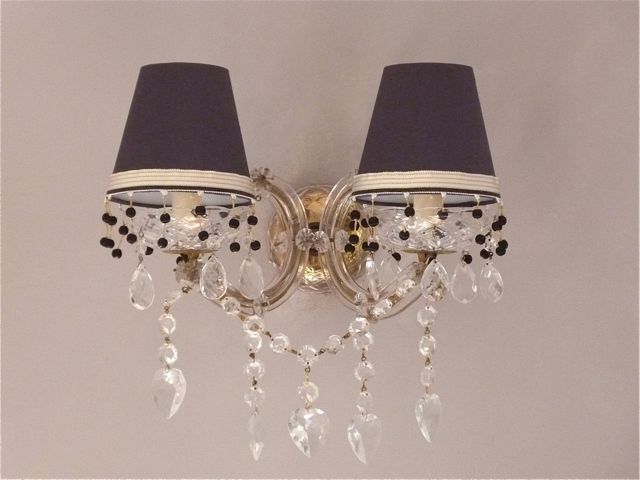 Add Elegance and Vintage Look To Your Room Using Vintage Wall Lights ...