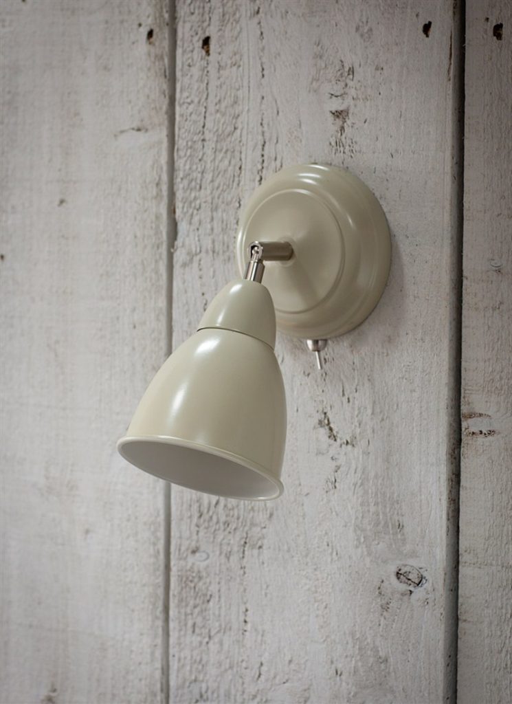 Reasons and benefits of using Wall light with switch Warisan Lighting
