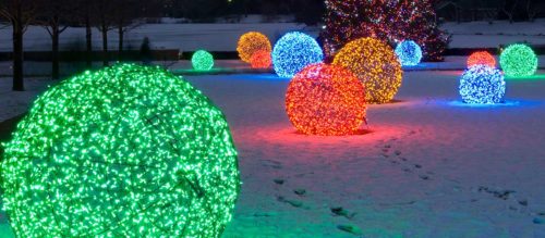 Christmas light spheres outdoor - 15 festive ways to decorate your ...