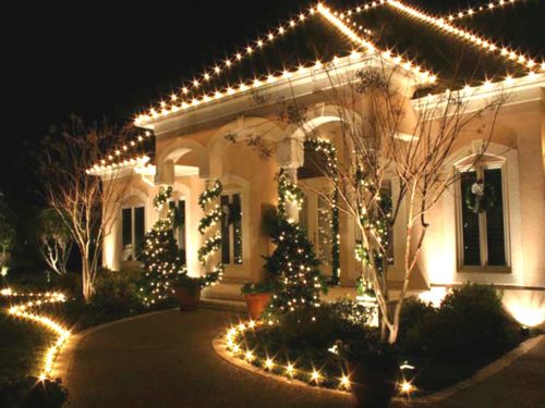 garland-christmas-lights-outdoor-photo-10