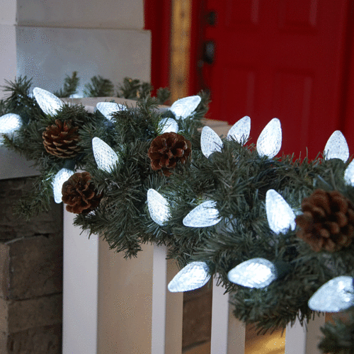 garland-christmas-lights-outdoor-photo-9