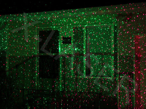 green-outdoor-christmas-lights-photo-7