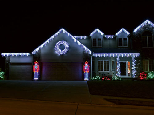 icicle-christmas-lights-outdoor-photo-7