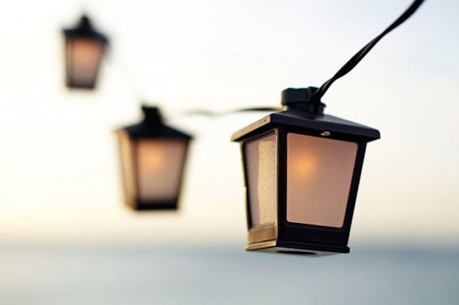 lantern-outdoor-string-lights-photo-11