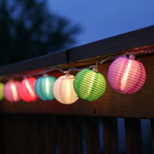 lantern-outdoor-string-lights-photo-8