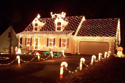 musical-outdoor-christmas-lights-photo-15