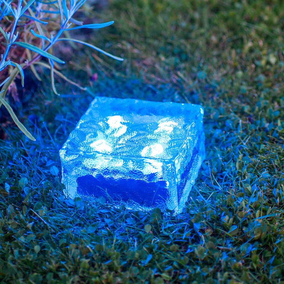 Solar blue garden lights