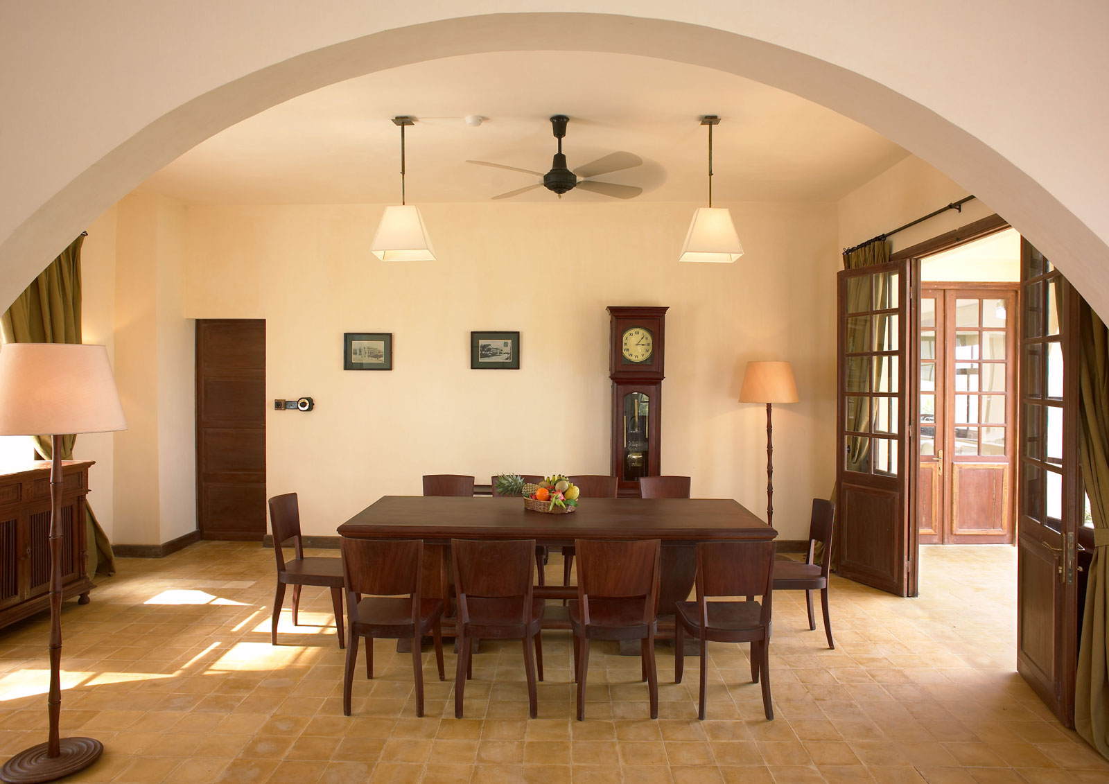 dining room with fan