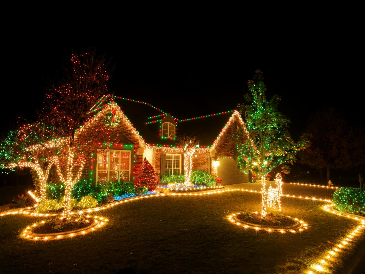 led outside christmas tree lights