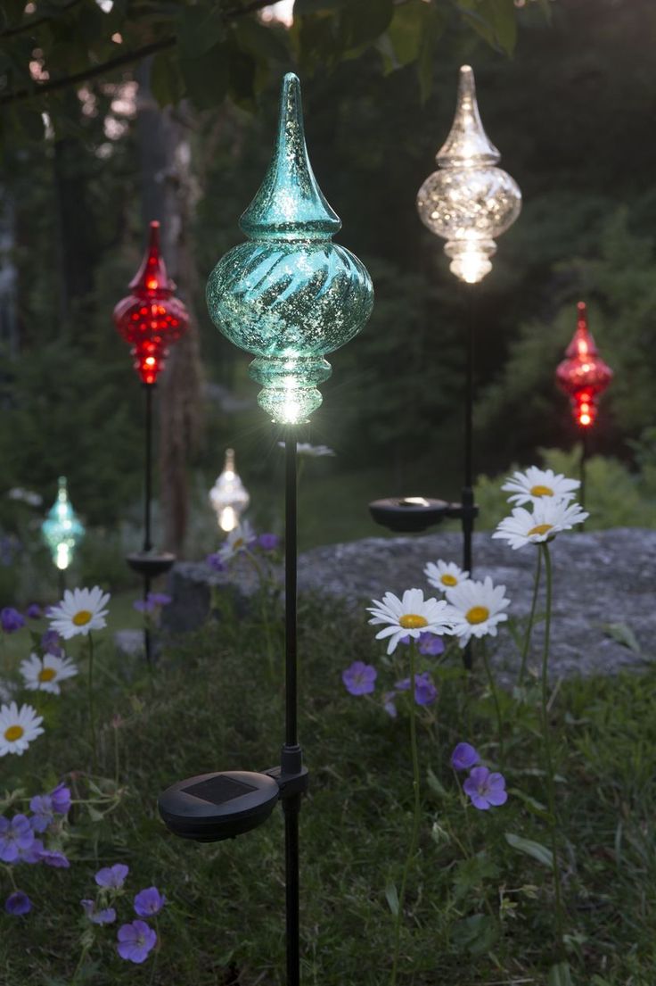 Decorative outdoor solar lights - 10 reasons to install | Warisan Lighting